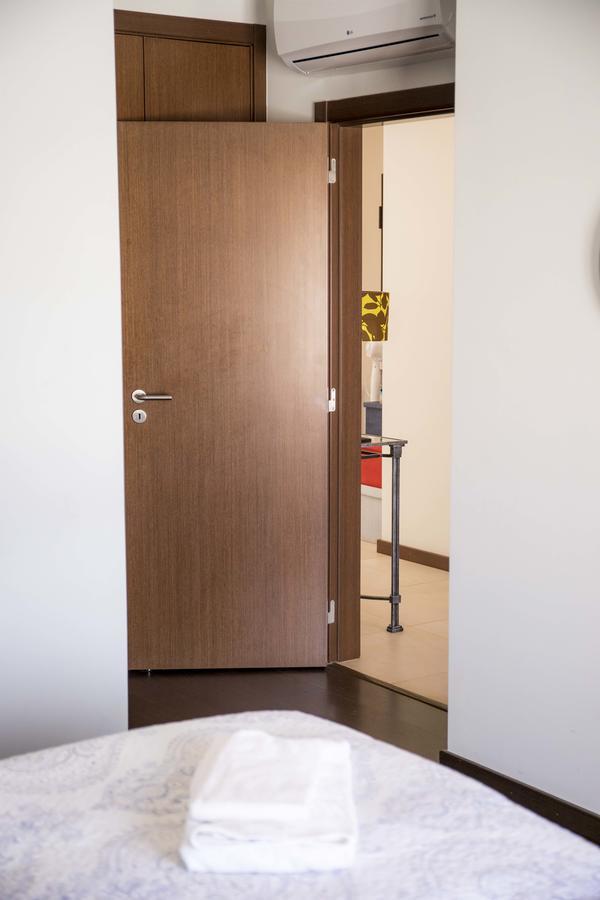 B04 - Luxury 2 Bed W Terrace Pool Lagos Exterior photo