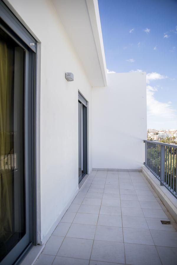 B04 - Luxury 2 Bed W Terrace Pool Lagos Exterior photo