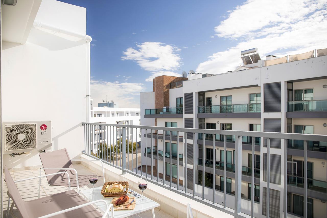 B04 - Luxury 2 Bed W Terrace Pool Lagos Exterior photo