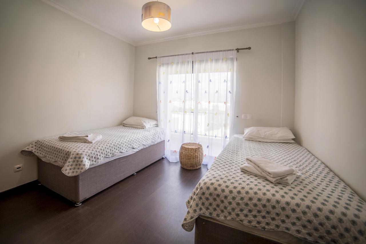B04 - Luxury 2 Bed W Terrace Pool Lagos Exterior photo